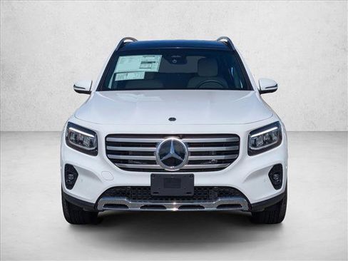 New 2026 Mercedes-Benz GLB 250 image 5