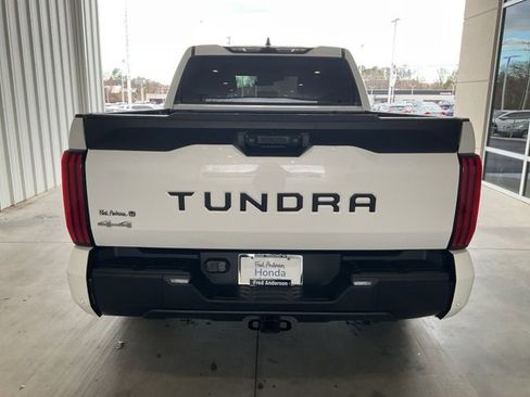 Used 2022 Toyota Tundra SR5 w/ SR5 Premium Package image 22