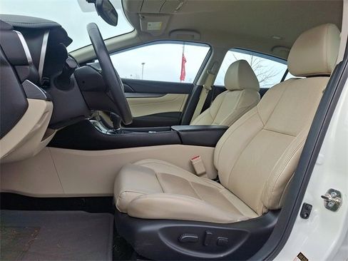 Used 2017 Nissan Maxima 3.5 SV image 13