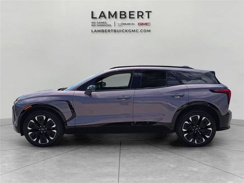 Used 2025 Chevrolet Blazer EV RS AWD/4WD image 2