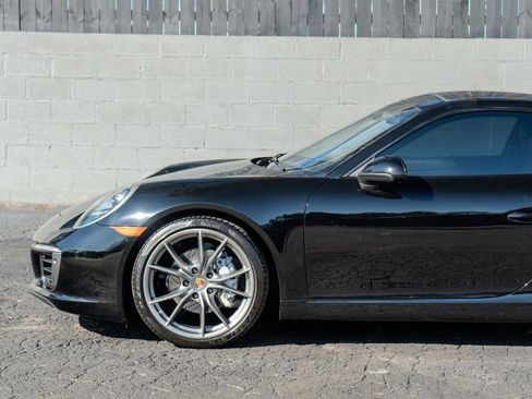 Used 2019 Porsche 911 Carrera image 9