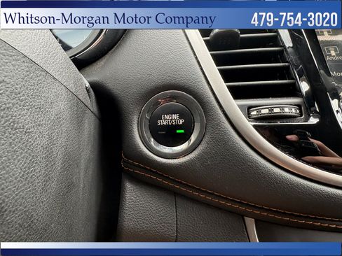 Used 2018 Chevrolet Trax LT w/ LT Convenience Package FWD image 19