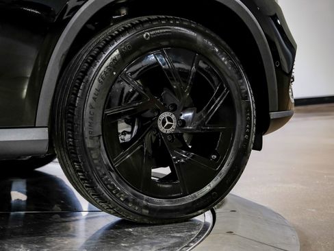 Used 2024 Mercedes-Benz GLC 300 4MATIC image 56