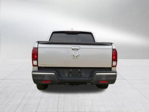 Used 2019 Honda Ridgeline RTL image 4