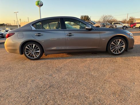 Used 2018 INFINITI Q50 Luxe image 8