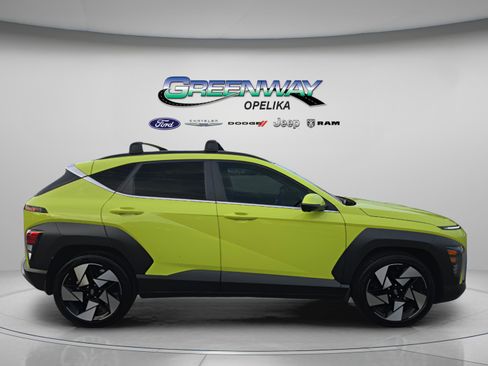 Used 2024 Hyundai Kona Limited image 8