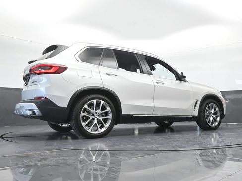 Used 2023 BMW X5 xDrive40i w/ Premium Package AWD/4WD image 68