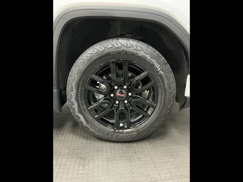 Used 2022 GMC Sierra 1500 Elevation AWD/4WD image 43