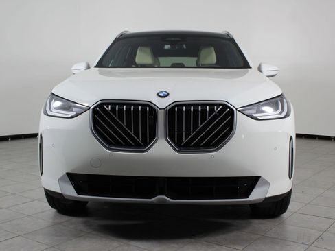 New 2026 BMW X3 xDrive30 w/ Premium Package image 6