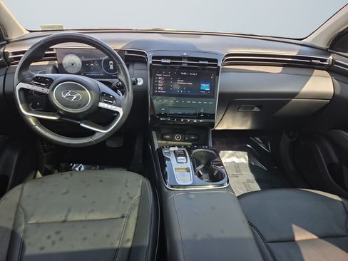 Certified 2024 Hyundai Tucson Limited AWD/4WD image 12