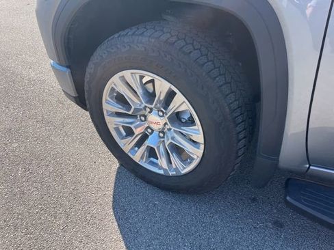 Used 2024 GMC Sierra 1500 Denali image 9