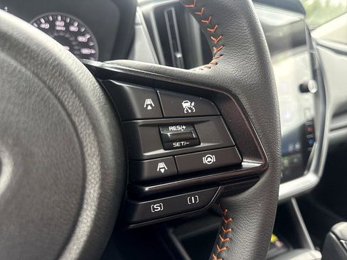 Used 2025 Subaru Crosstrek 2.5i Limited w/ Crosstrek Mirror Package image 21