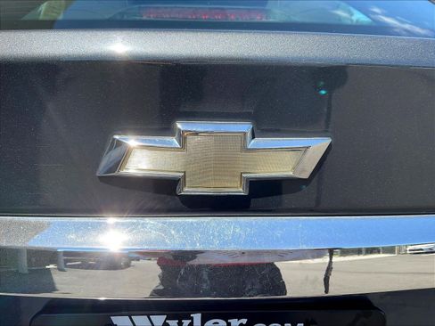 Used 2013 Chevrolet Sonic LT FWD image 21
