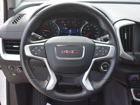 Used 2023 GMC Terrain SLE w/ Driver Convenience Package FWD image 19
