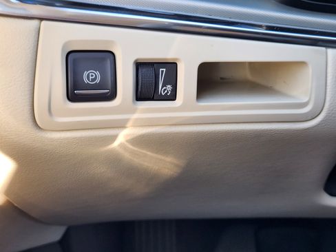 Used 2019 Cadillac XT5 Luxury image 23