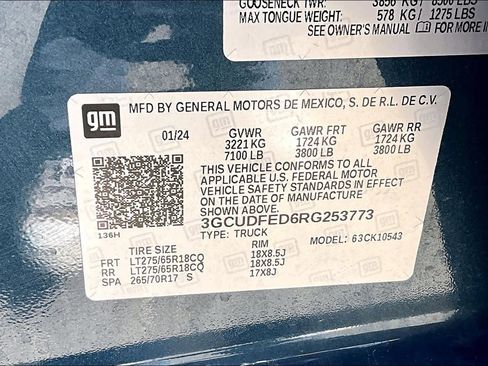 Used 2024 Chevrolet Silverado 1500 LT Trail Boss w/ Dark Appearance Package image 37