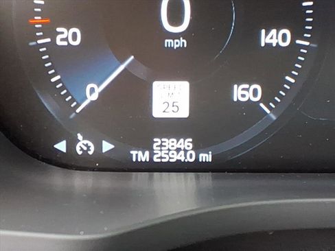 Used 2020 Volvo XC60 T5 Inscription w/ Protection Package image 30