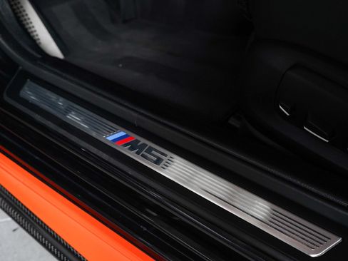 Used 2014 BMW M5 RWD image 51