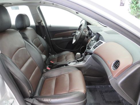 Used 2015 Chevrolet Cruze LTZ w/ Sun, Sound and Sport Package image 11