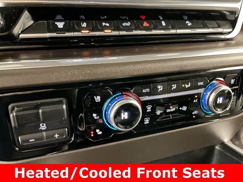 Used 2024 GMC Sierra 2500 SLT w/ SLT Premium Package image 10