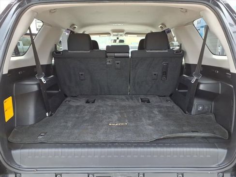 Used 2018 Toyota 4Runner SR5 image 14