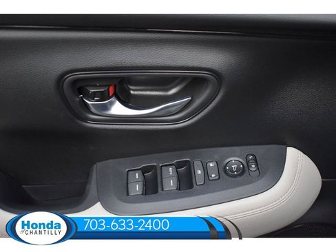 New 2026 Honda HR-V LX image 23