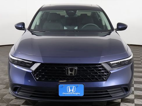 Used 2023 Honda Accord EX image 10