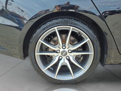 Used 2023 Genesis G70 2.0T AWD/4WD image 5