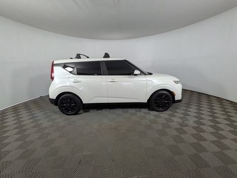 Used 2021 Kia Soul LX FWD image 30