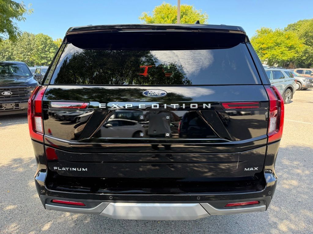 Used 2026 Ford Expedition Max Platinum AWD/4WD image 7
