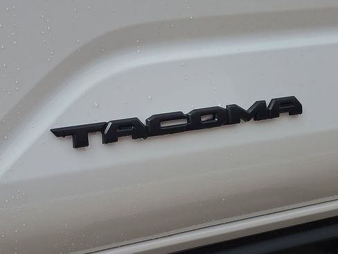 New 2026 Toyota Tacoma SR5 AWD/4WD image 10