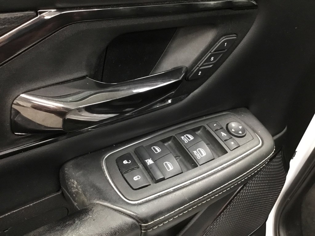 Used 2022 RAM 1500 Limited w/ Body Color Bumper Group AWD/4WD image 8