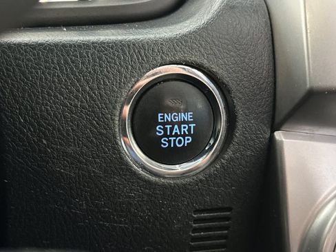 Used 2016 Toyota 4Runner Limited AWD/4WD image 25