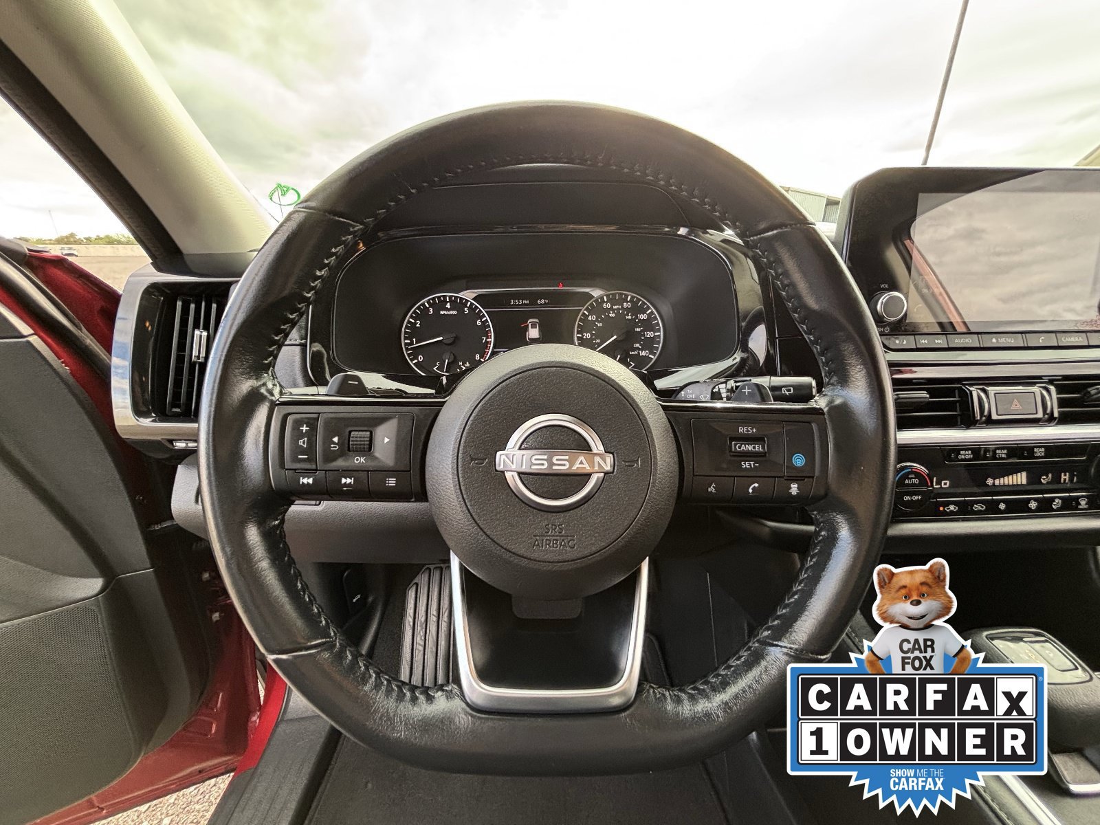 Used 2022 Nissan Pathfinder SV w/ SV Black Package FWD image 27