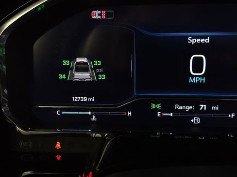 Used 2024 Chevrolet Silverado 1500 LT image 15