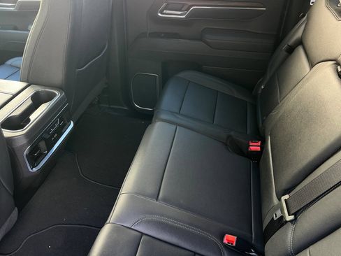Used 2025 GMC Sierra 1500 SLT w/ SLT Premium Plus Package AWD/4WD image 15