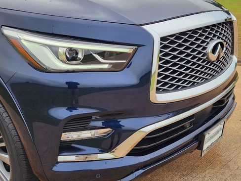 Used 2024 INFINITI QX80 Luxe RWD image 12
