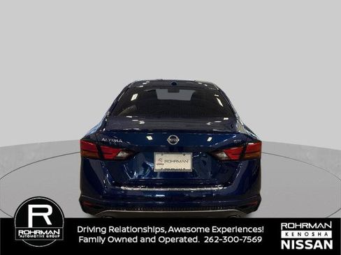 Certified 2020 Nissan Altima 2.5 SR FWD image 4