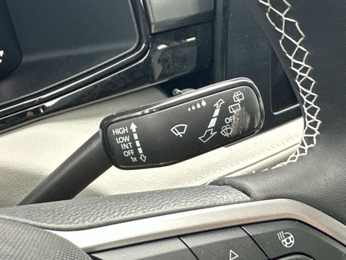 New 2026 Volkswagen Taos S image 23