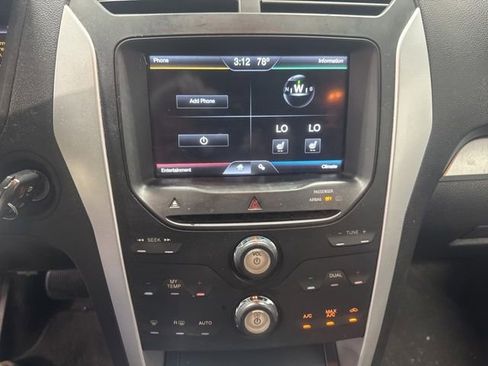 Used 2011 Ford Explorer XLT w/ 202A Rapid Spec Order Code FWD image 18