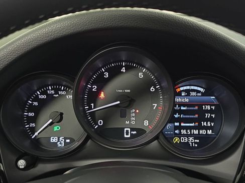 Certified 2026 Porsche Macan AWD/4WD image 15