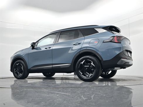 New 2026 Kia Sportage AWD Hybrid image 39