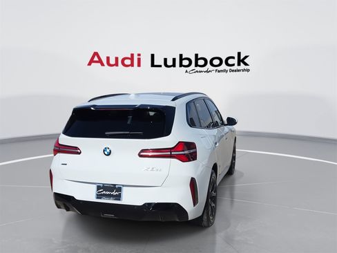 Used 2025 BMW X3 xDrive30i w/ Premium Package image 8