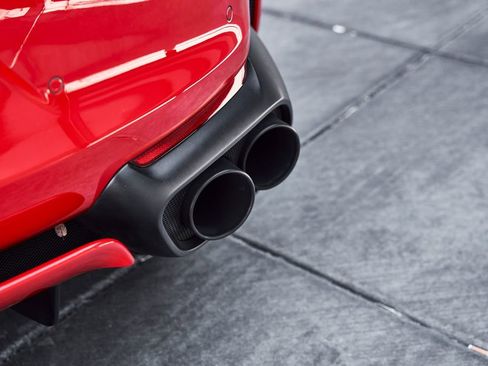 Used 2020 Ferrari 812 Superfast RWD image 14