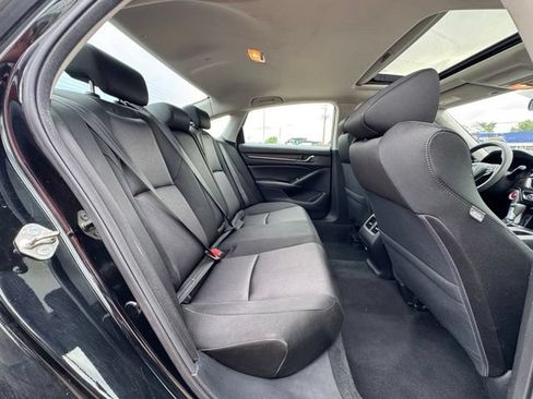 Used 2019 Honda Accord EX image 14