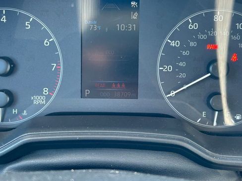 Used 2023 Toyota Corolla LE image 29