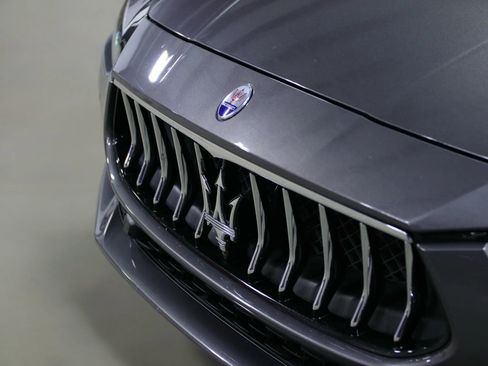 Used 2018 Maserati Ghibli image 6