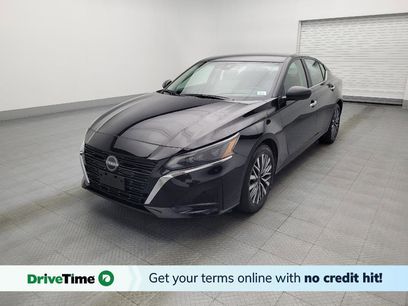 Used 2024 Nissan Altima 2.5 SV