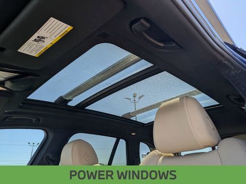 Used 2021 BMW X5 xDrive40i w/ Convenience Package AWD/4WD image 18