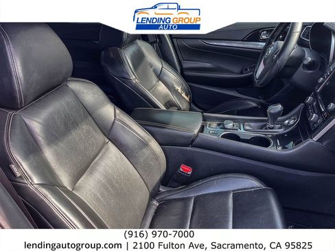 Used 2020 Nissan Maxima 3.5 SV w/ Floor Mat Group image 13